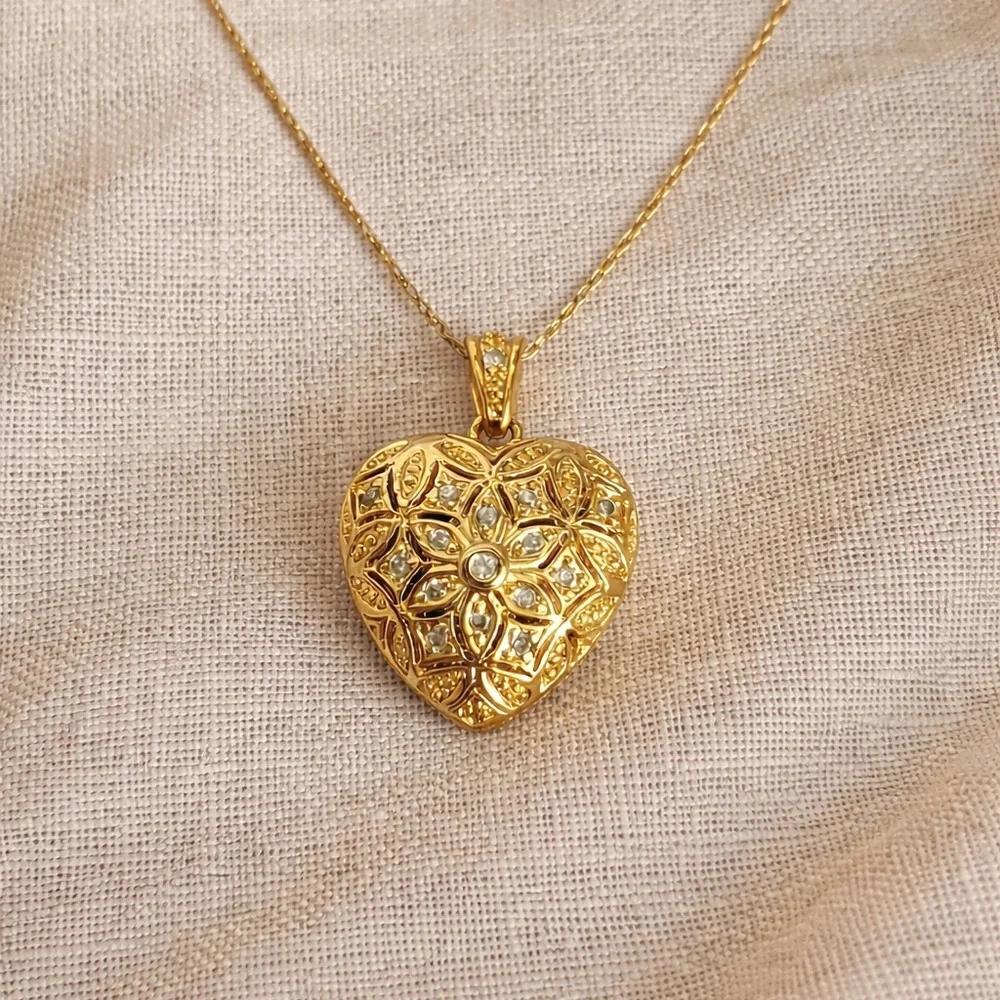 Gold Heart Locket Pendant Necklace 925 Stamped 1/20 14K Gold GF